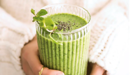 Super Green Kale Smoothie Recipe